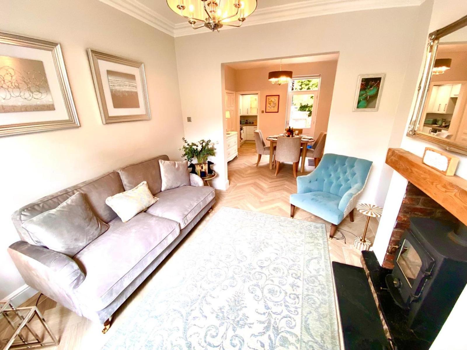 Elegant Luxurious Refurbished Meticulous Дом отдыха Олдерли-Эдж